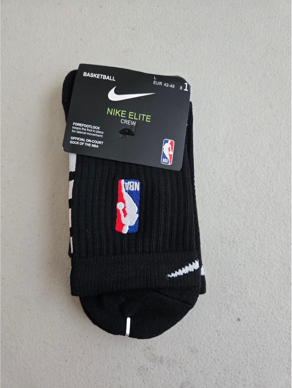 NEW Nike Elite NBA Basketball Crew Socks Black White Dri-FIT Adult Large